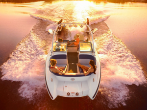 Wake Surfing wake surfing
